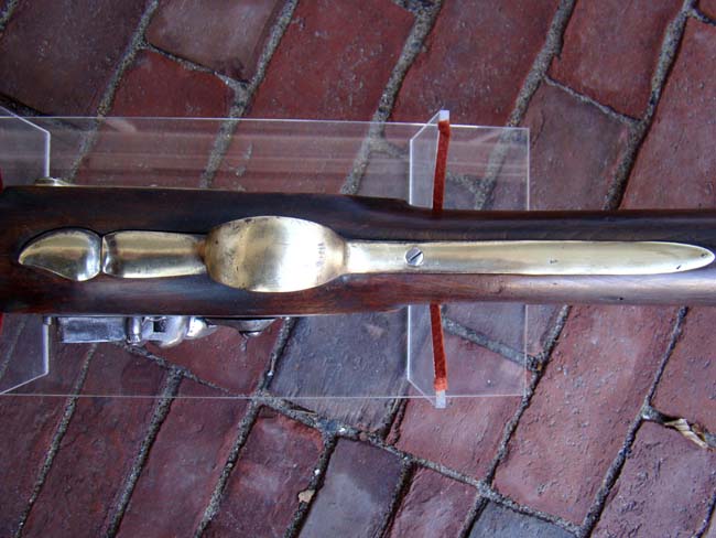 A Napoleonic period (circa 1808-1815) flintlock ships' swivel gun made by Thomas Barnett, Contractor to Ordnance.   — image 8